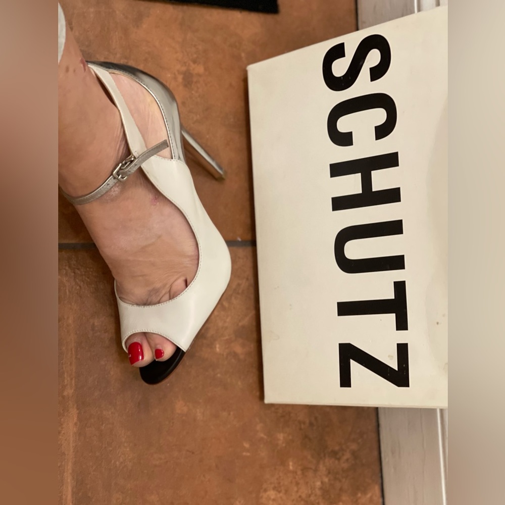 Schutz Metallic Leather Color block high heels leather sandals - Picture 9 of 14